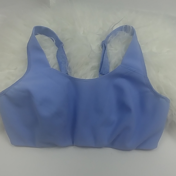 34d sports bra